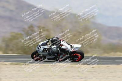 media/Apr-20-2025-CVMA (Sun) [[39090e8767]]/Race 9-Formula LW Twins Shootout/